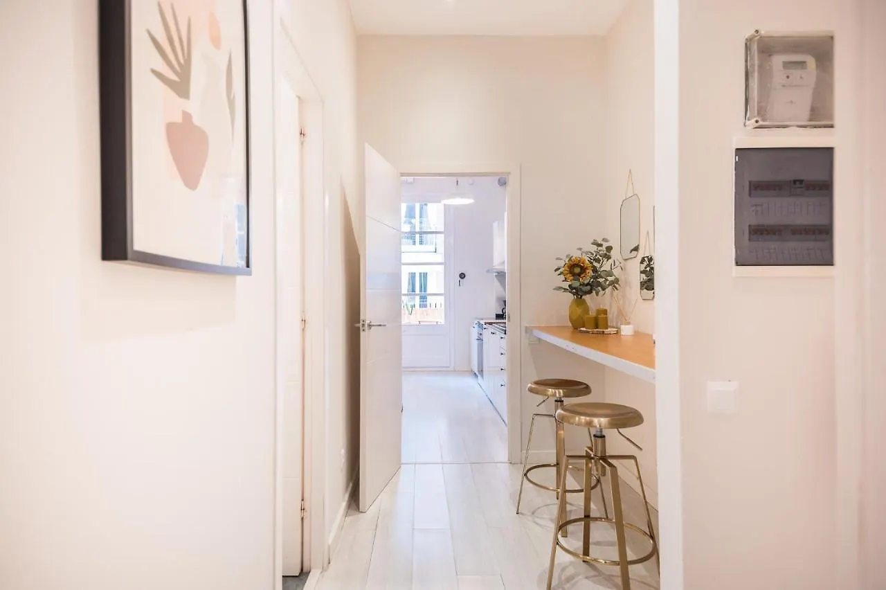 Ferienwohnung Terrace, Sun And Local Lifestyle In Gracia Barcelona