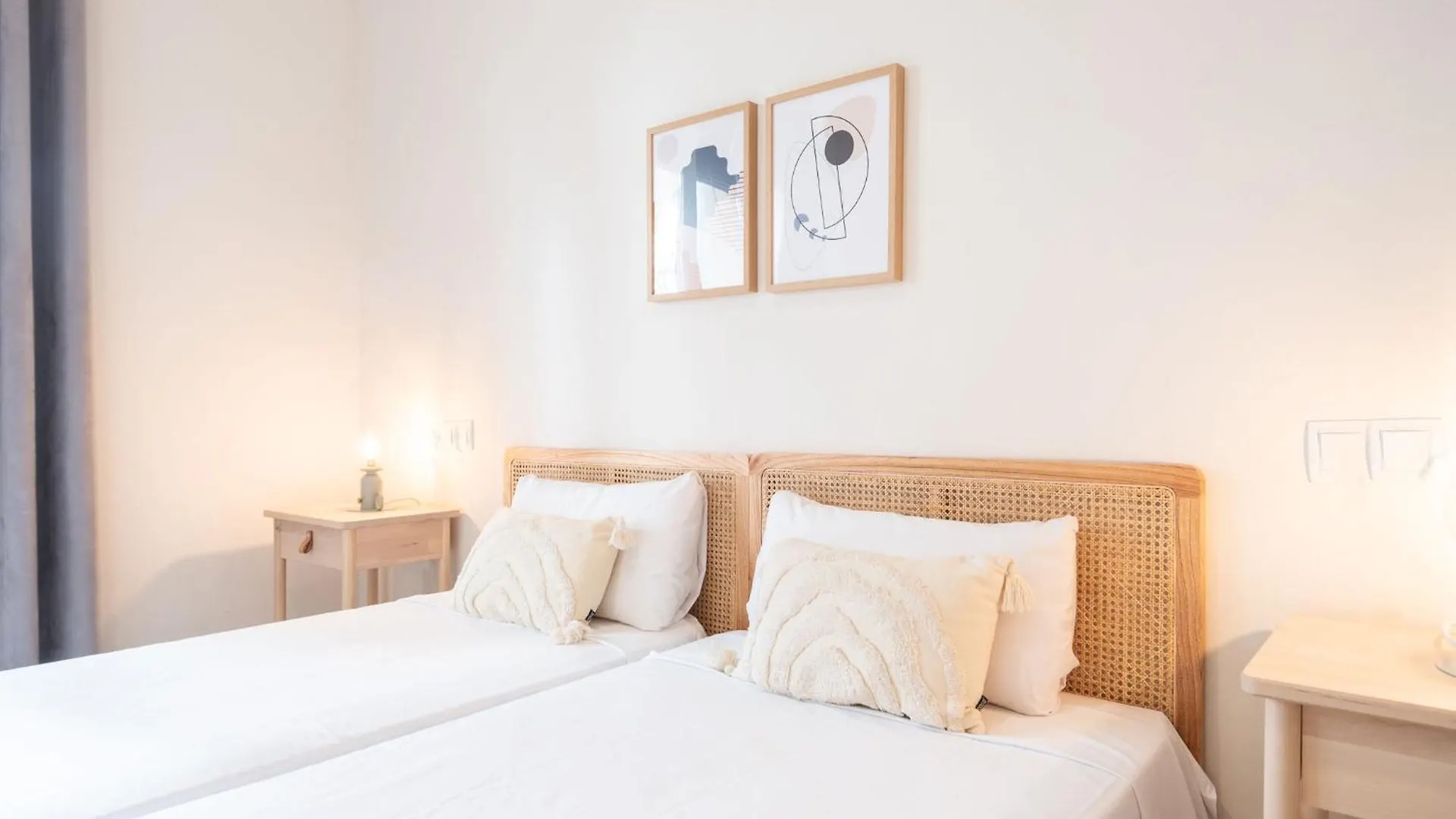 Apartment Ferienwohnung Terrace, Sun And Local Lifestyle In Gracia Barcelona